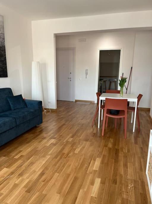 Appartamento San Nicolo เตรวิโซ ภายนอก รูปภาพ